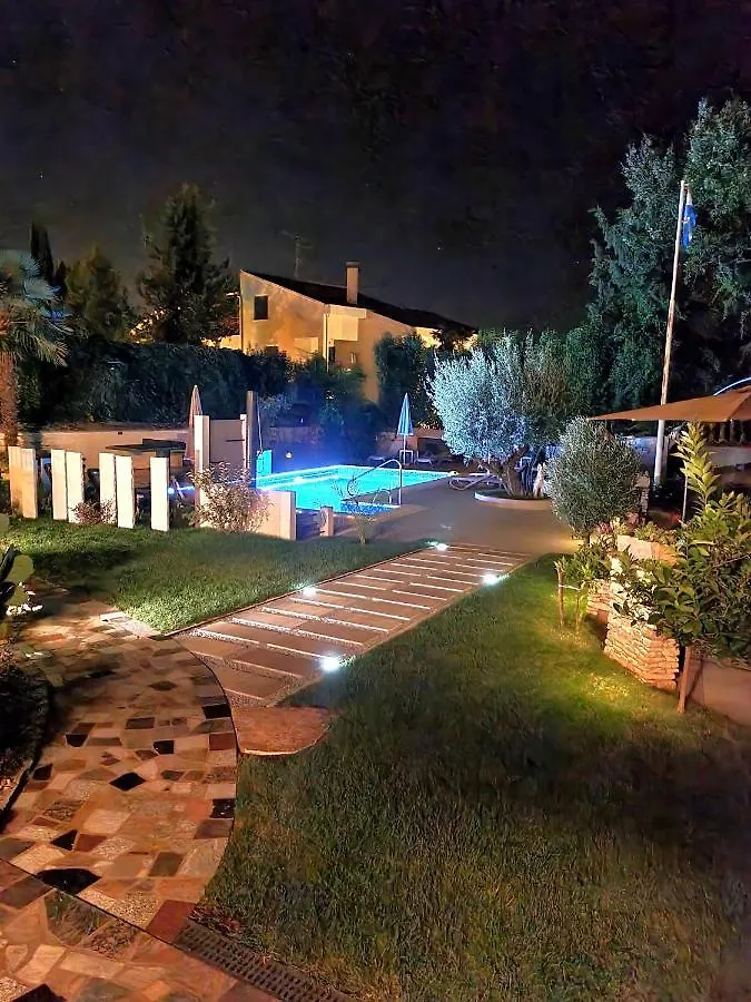 Apartment Villa Engel With Pool Porec